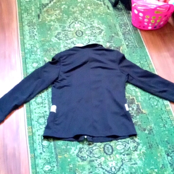 Women top - Picture 2 of 2